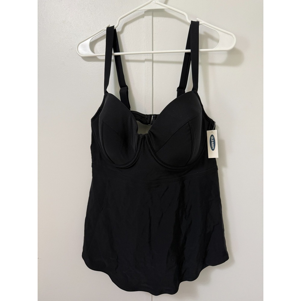 NWT Old Navy Underwire Tankini Swim Top Black Plus Size 1X Beach Swim Vacay